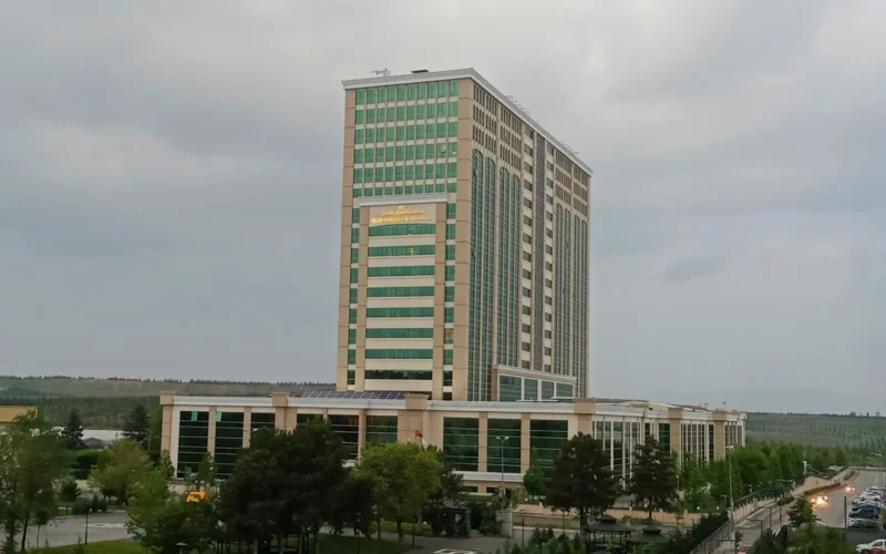 Çevre ve Şehircilik Bakanlığı 135 Milli Emlak Uzman Yardımcısı Alacak
