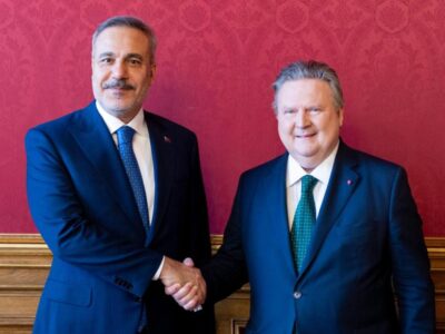 Bakan Fidan, Viyana Belediye Başkanı Michael Ludwig ile Bir Araya Geldi