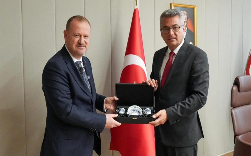 RTÜK Başkanı Mehmet Daniş ve Beraberindeki Heyetten KKTC’ye Çıkarma