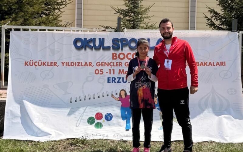 Boccede Gururlandıran Başarı