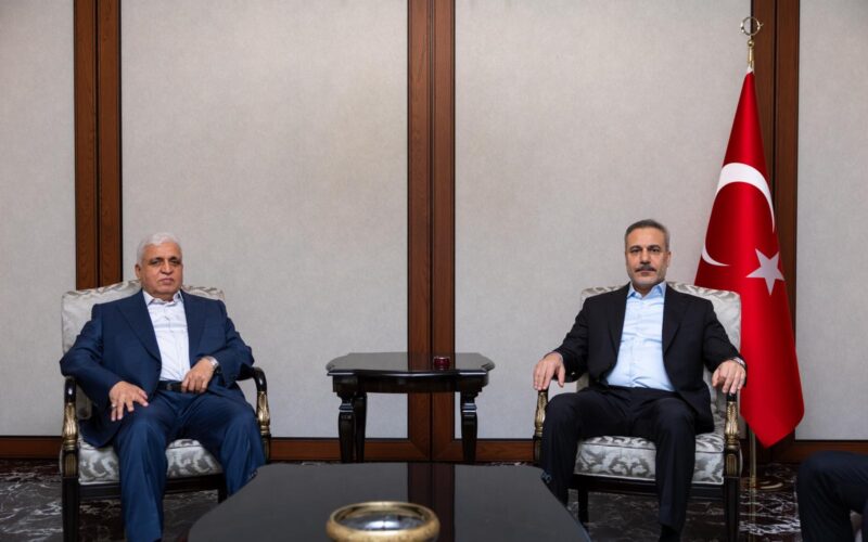 Dışişleri Bakanı Hakan Fidan, Haşdi Şabi Komisyonu Başkanı Falih el-Feyyad ile Görüştü