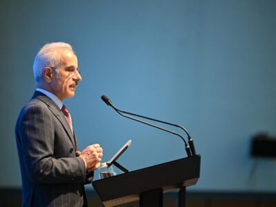 Bakan Uraloğlu: TÜRKSAT 7A İçin Kolları Sıvadık