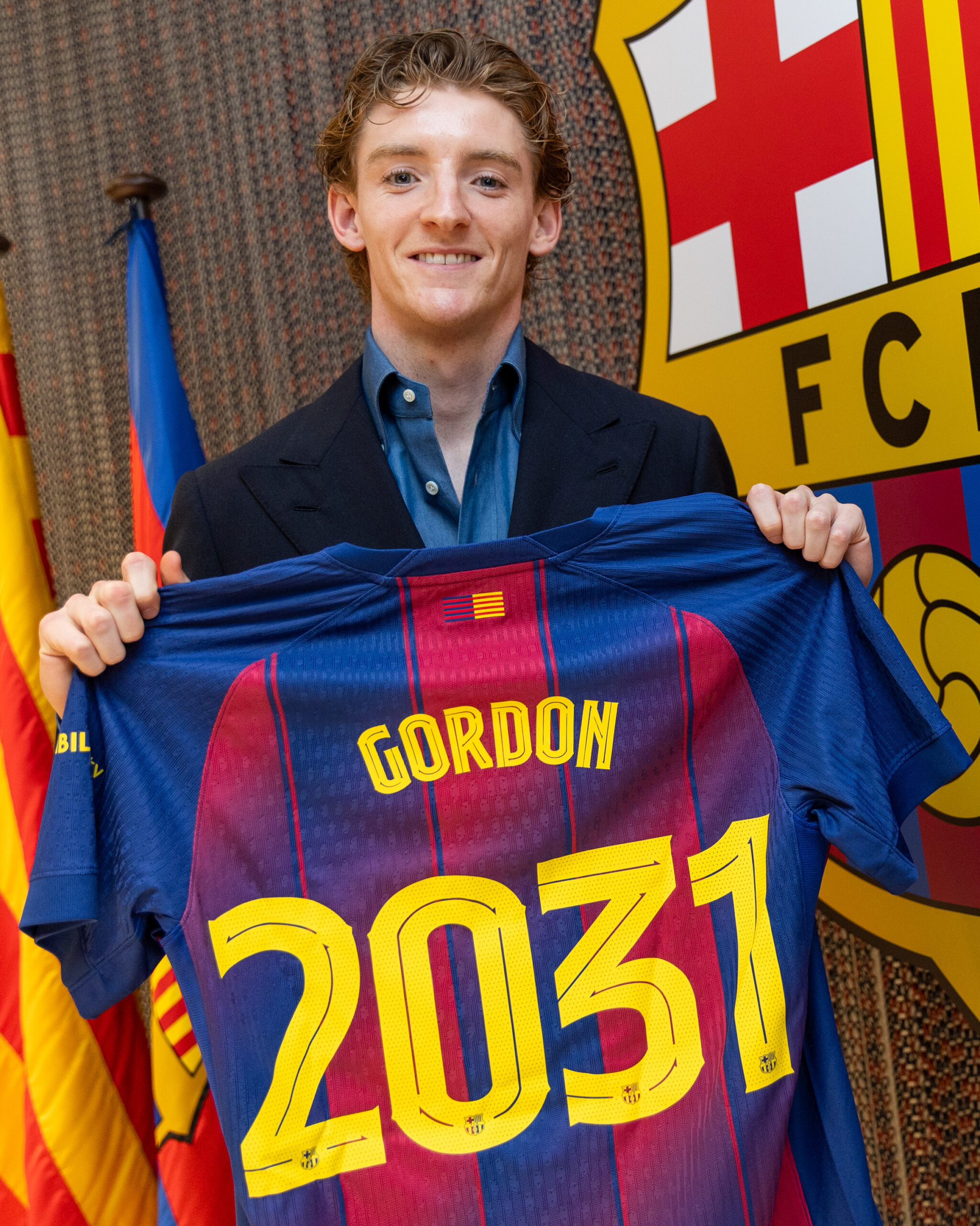 Barcelona, İngiliz Kanat Oyuncusu Anthony Gordon’ı Kadrosuna Kattı