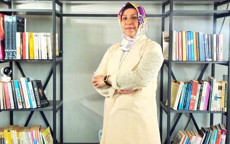 Y.R.Partisi Kadın Kolları Başkanı Gamze Çetin,“Mazlumların yanında olmak insanlık borcudur”
