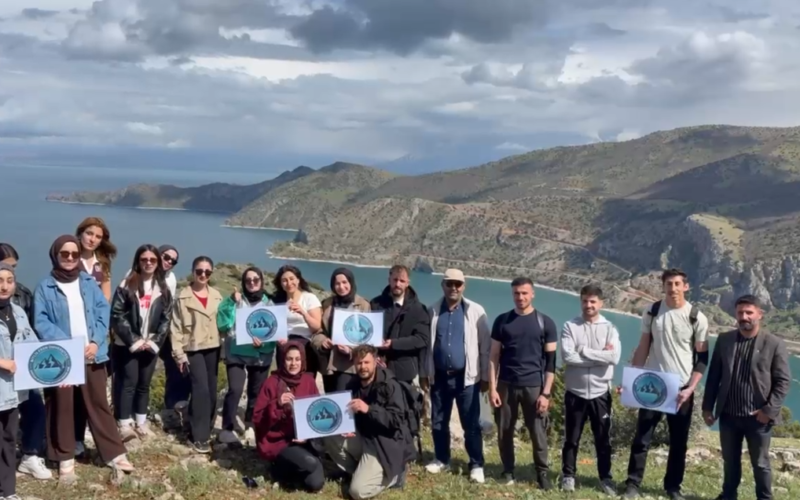 BEDOSK İlk Zirve Tırmanışını Başarıyla Tamamladı