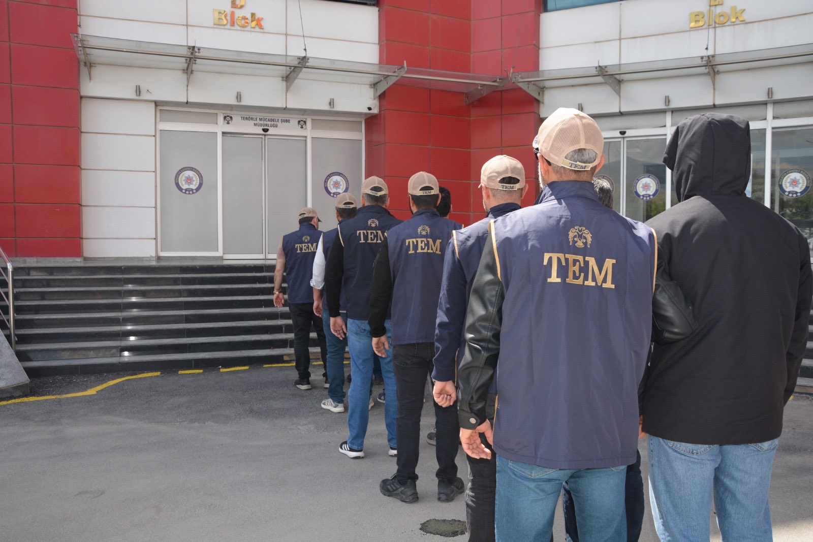 Malatya Merkezli 17 İlde FETÖ Operasyonu: 23 Gözaltı