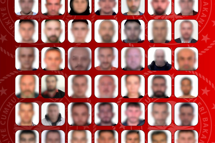 Kırmızı ve Ulusal Bültenle Aranan 48 Suçlu Türkiye’ye İade Edildi