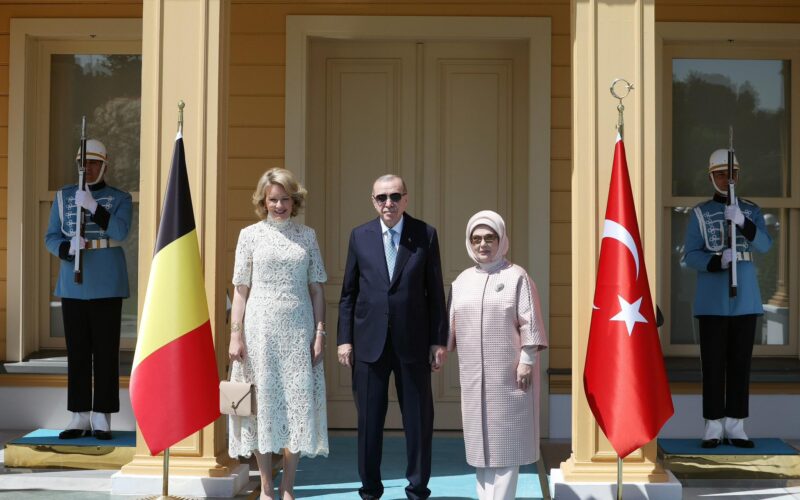 Cumhurbaşkanı Erdoğan Vahdettin Köşkü’nde Belçika Kraliçesi Mathilde’yi Kabul Etti