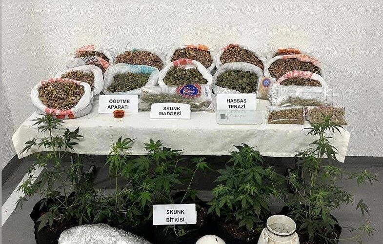 Çanakkale’de İklimlendirme Sistemli Uyuşturucu Operasyonu: 2 Gözaltı