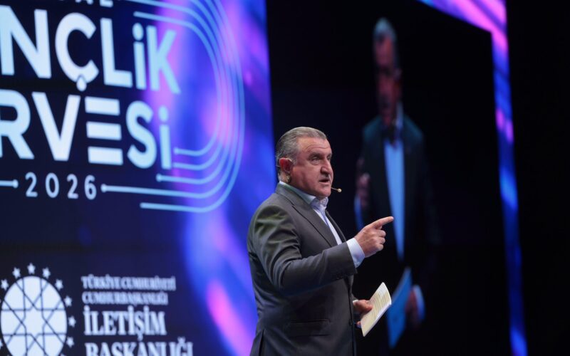 Bakan Bak: Dezenformasyonla Mücadele Gruplarıyla 75 Proje Gerçekleştirdik