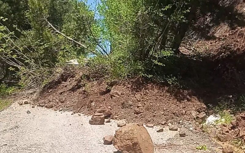 Osmaniye’de Şiddetli Yağış Sonrası Heyelan: Mitisin Yolu Kapandı