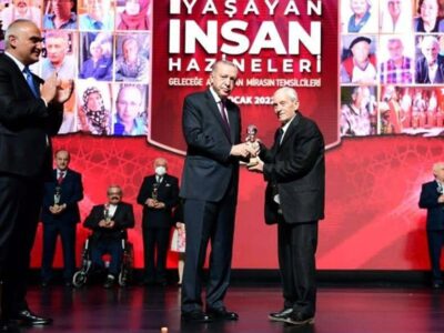 Parşömenin Son Büyük Ustası, UNESCO Ödüllü İsmail Araç 93 Yaşında Hayatını Kaybetti