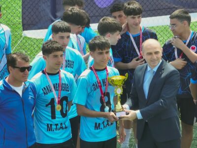 Yalova’da “Gençler Sporda, Gelecek Emniyette” Turnuvası Düzenlendi