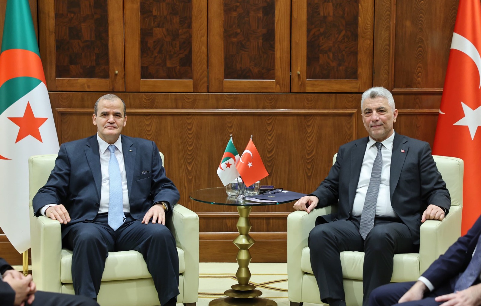 Türkiye Ve Cezayir Arasında Ticari İş Birliği: 10 Milyar Dolar Hedefine Adım Adım