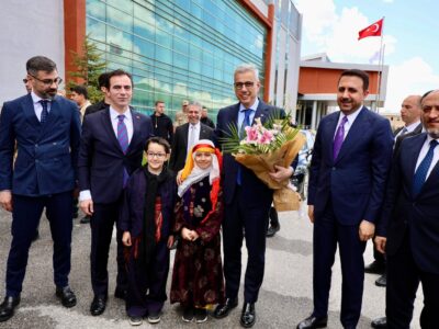 Sağlık Bakanı Memişoğlu Bitlis’te Sağlık Yatırımlarını İnceledi