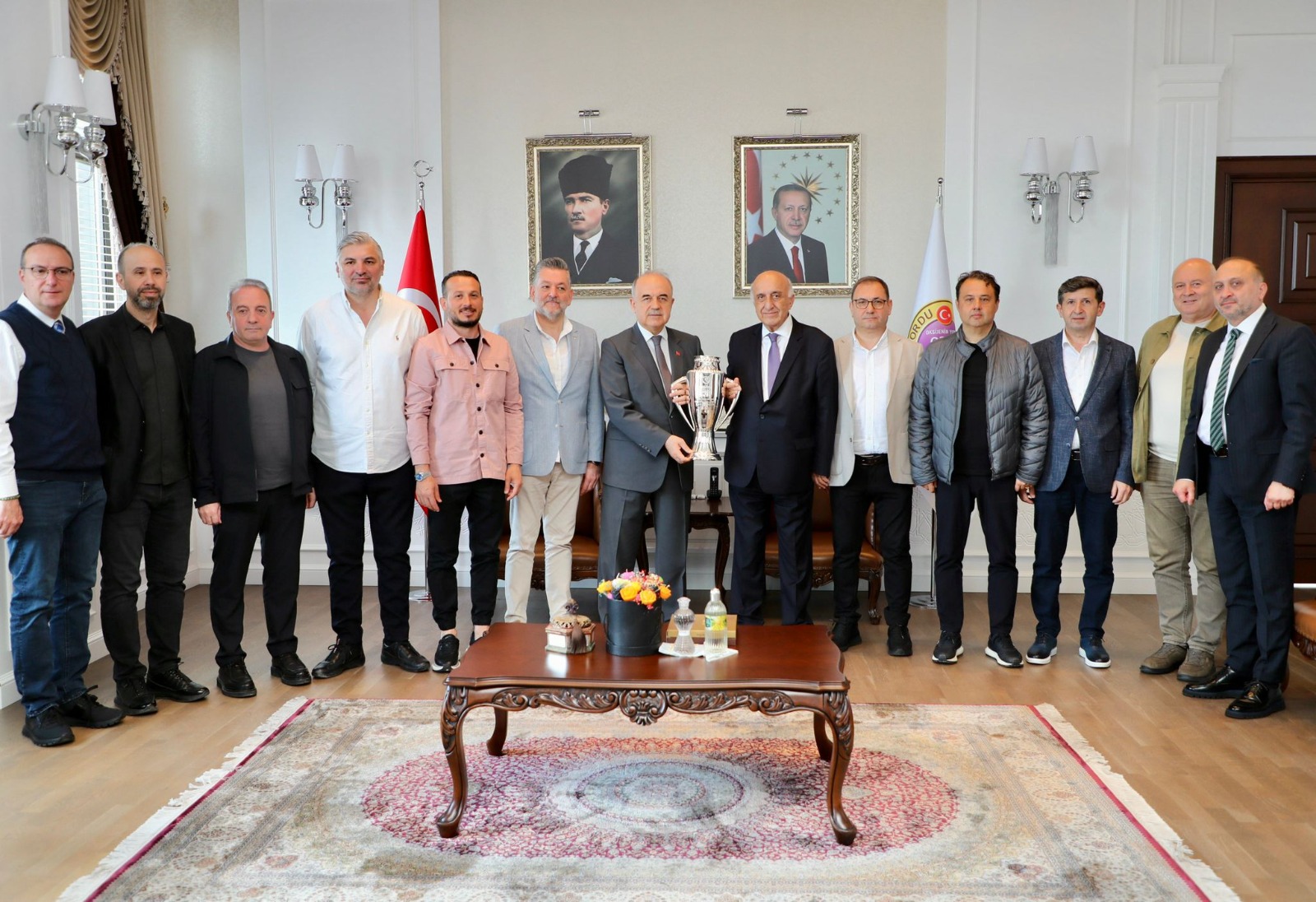 52 Orduspor Yönetiminden Ordu Valisi Muammer Erol’a Şampiyonluk Ziyareti