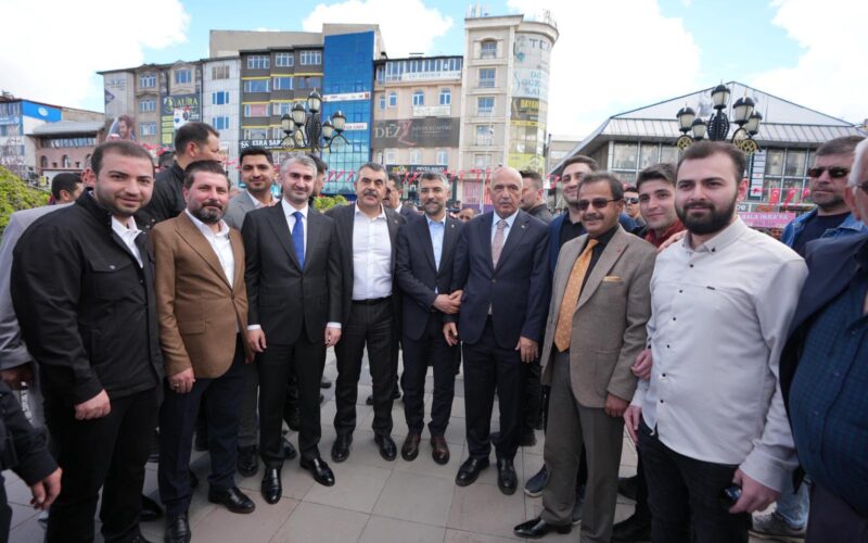 Milli Eğitim Bakanı Yusuf Tekin Erzurum’da Bayramlaşma Programına Katıldı