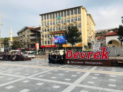 Devrek Belediyesi Yolsuzluk Davası Başladı: 30 Sanık Hakkında Binlerce Yıl Hapis İstemi