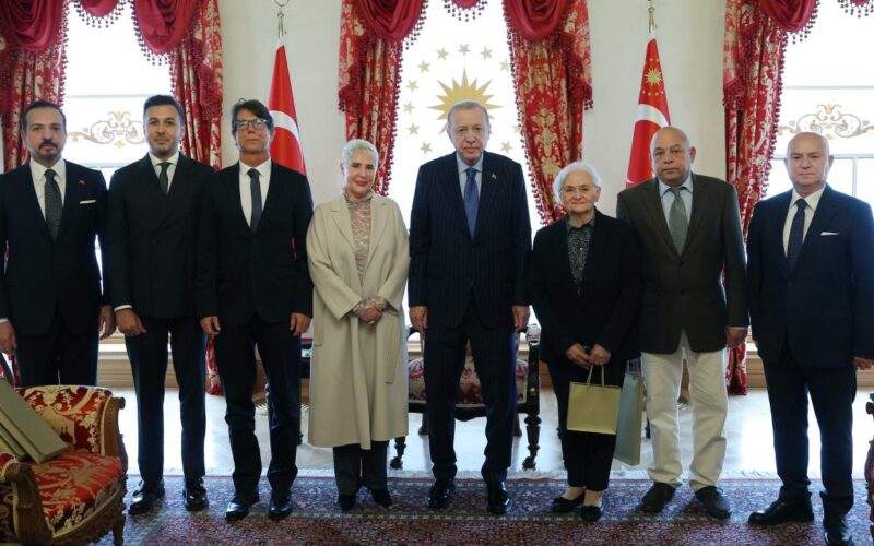 Cumhurbaşkanı Erdoğan Merhum Başbakan Adnan Menderes Ve Dava Arkadaşlarından Bakanların Ailelerini Kabul Etti