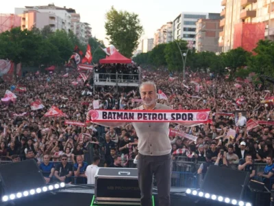 Batman Petrolspor’un Şampiyonluk Coşkusu: 24 Yıl Sonra Gelen Tarihi Zafer