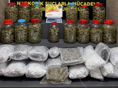 İzmir’de Dev Uyuşturucu Operasyonu: 60 Kilo Madde Ele Geçirildi