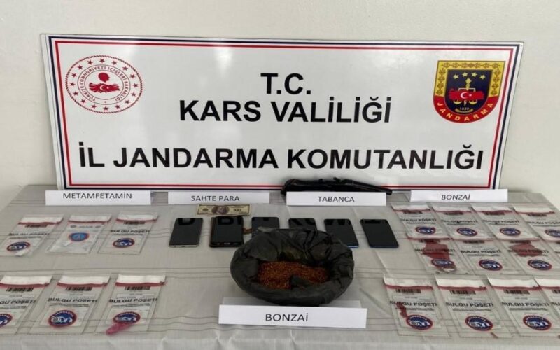 Kars ve Kağızman’da Zehir Tacirlerine Büyük Darbe: 7 Tutuklama!
