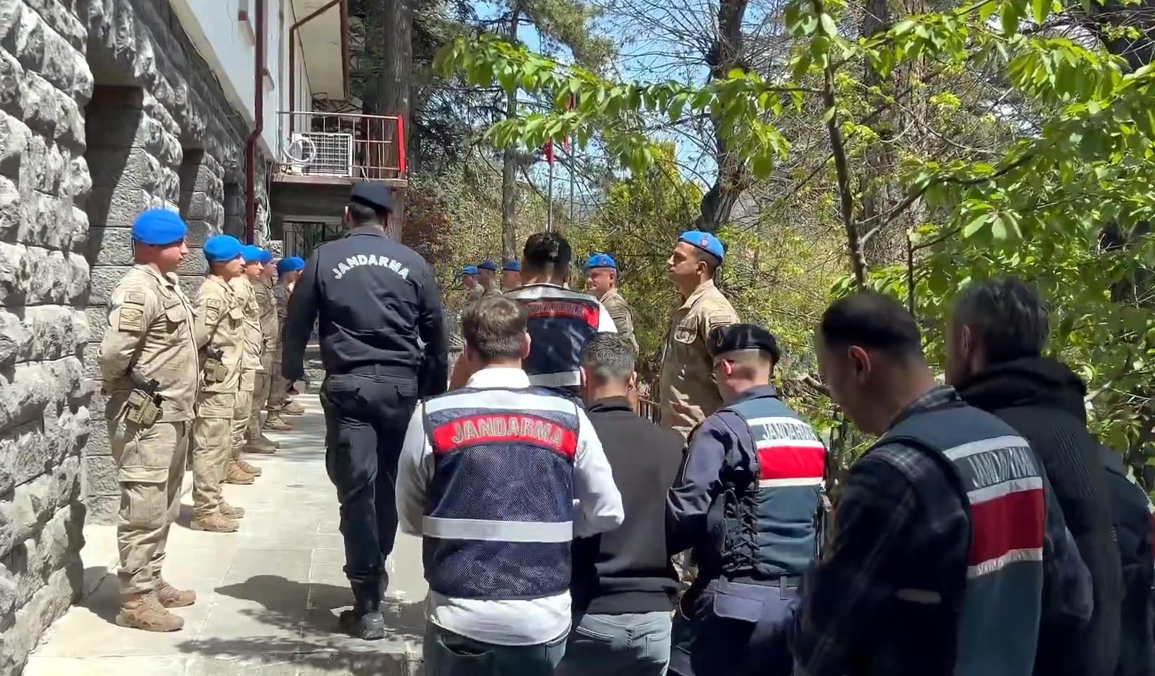 34 İlde Yasa Dışı Bahis Ve Dolandırıcılık Operasyonu: 293 Şüpheli Yakalandı