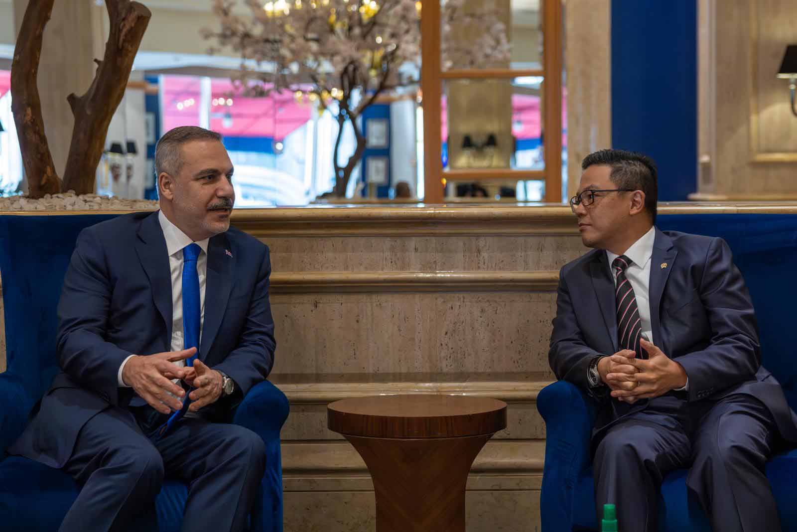 Dışişleri Bakanı Fidan’dan Endonezya Temaslarına İlişkin Açıklama: 10 Milyar Dolarlık Ticaret Hedefi İçin Ortak Vizyon