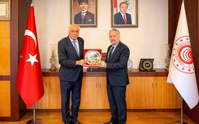Ankara’da Siirt Zirvesi: Ekonomi ve Yatırım Gündemi Değerlendirildi