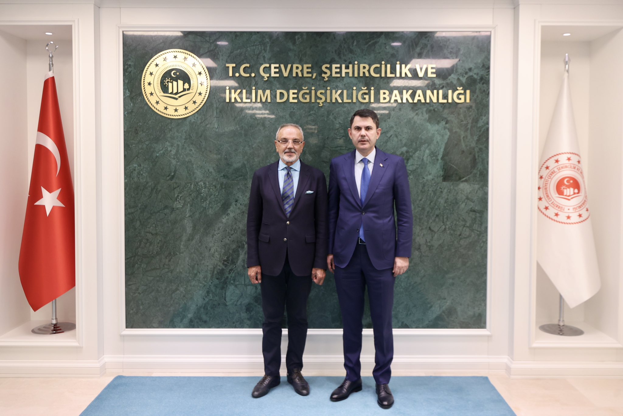 Çevre, Şehircilik Ve İklim Değişikliği Bakanı Kurum, DEM Parti Milletvekili Sakık İle Görüştü