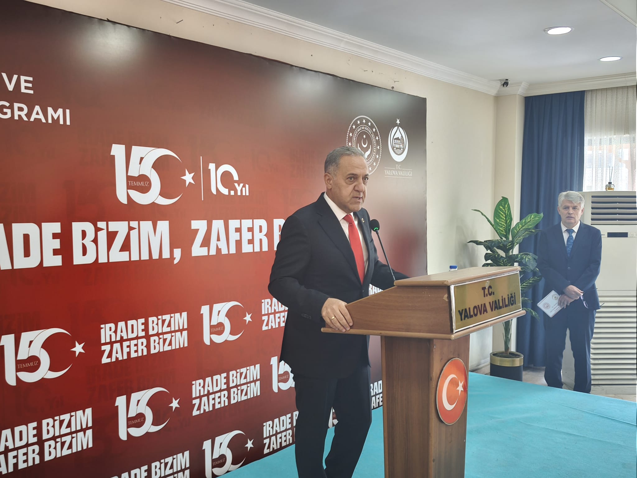 Yalova Valisi Usta’dan 15 Temmuz Programları: Şehit Aileleri Ve Gazilerle Bir Araya Geldi