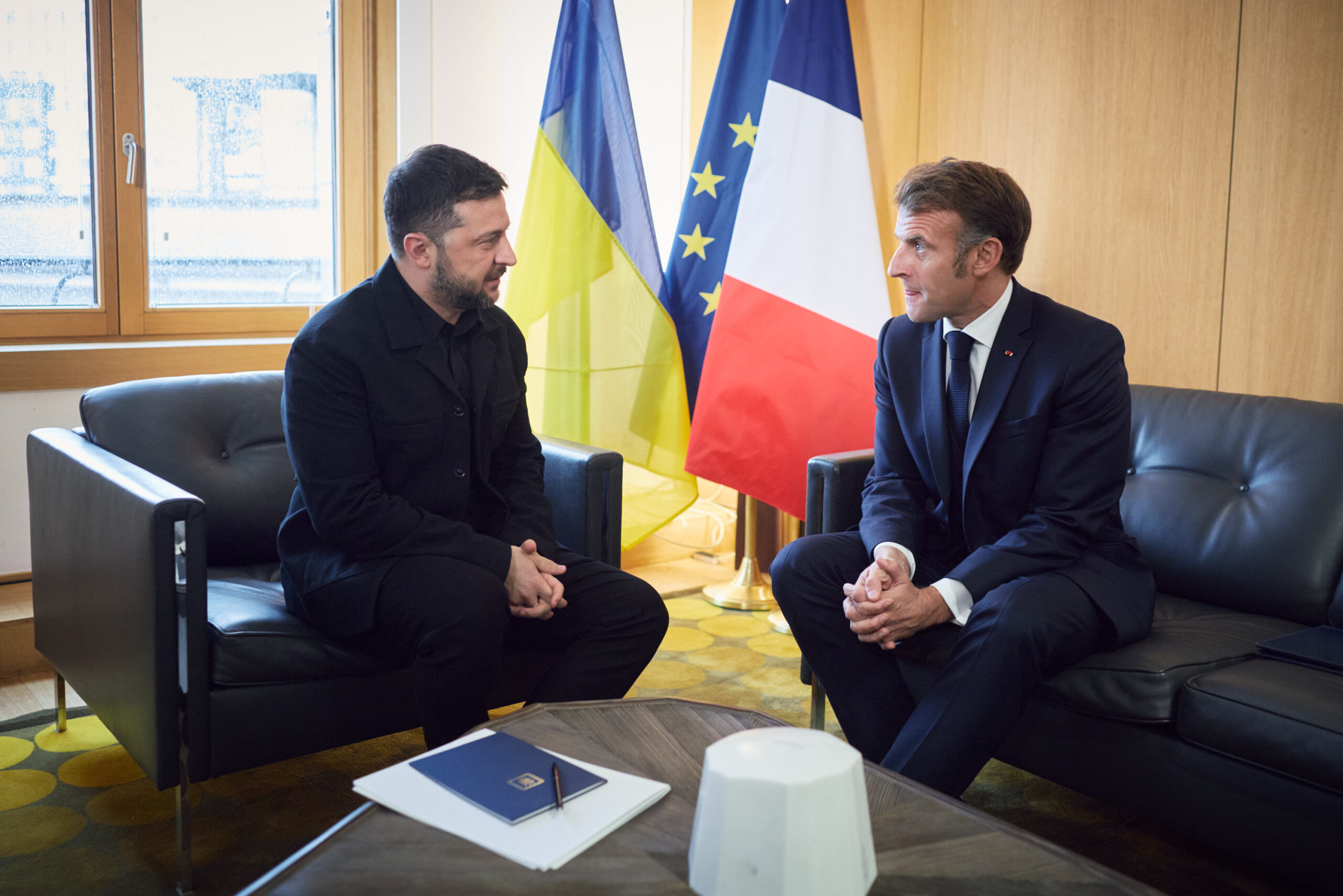 Zelenskiy Ve Macron Telefon Görüşmesi Gerçekleştirdi