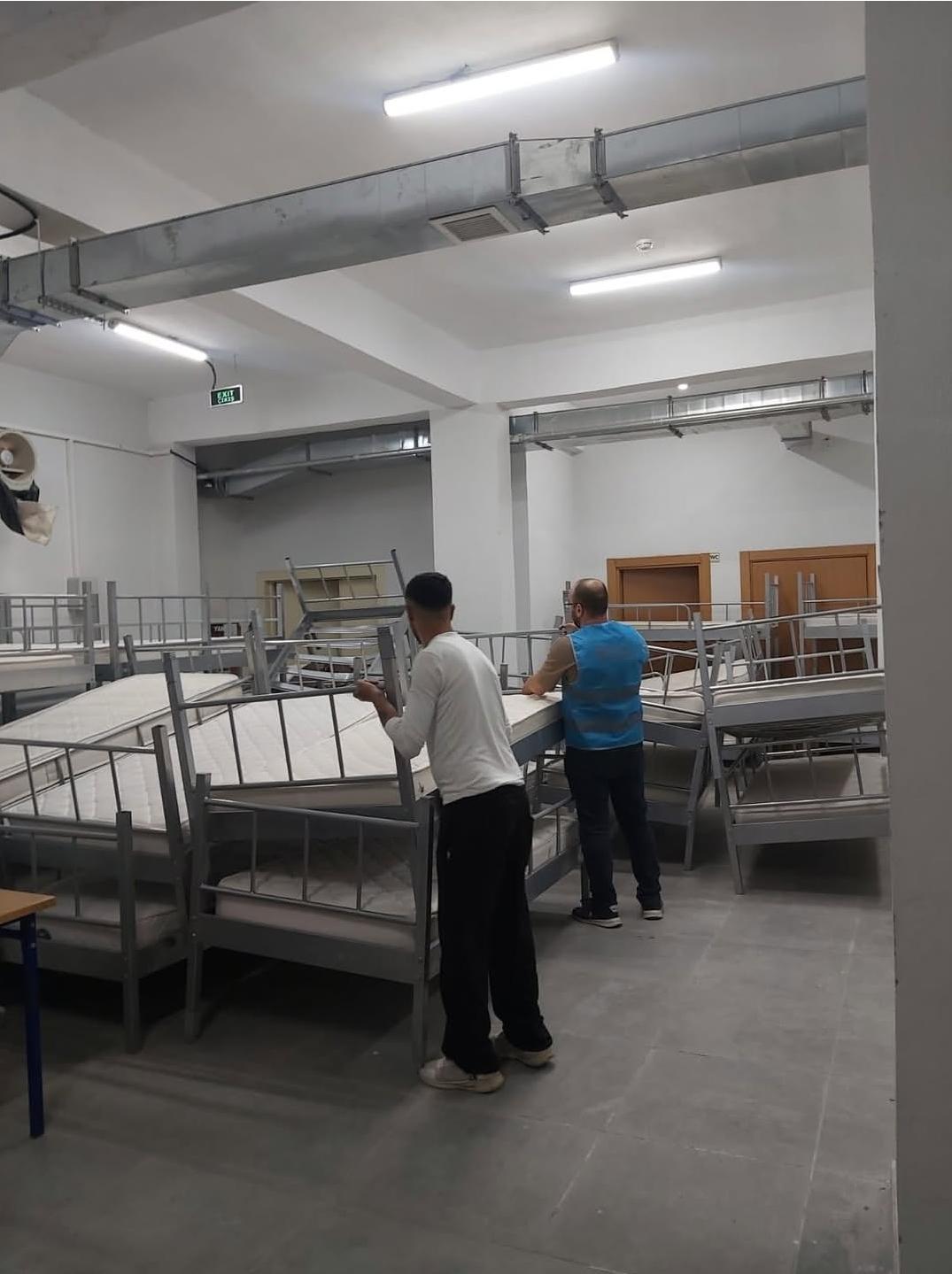 Denetimli Serbestlik Yükümlülerinden Okula Temizlik Desteği