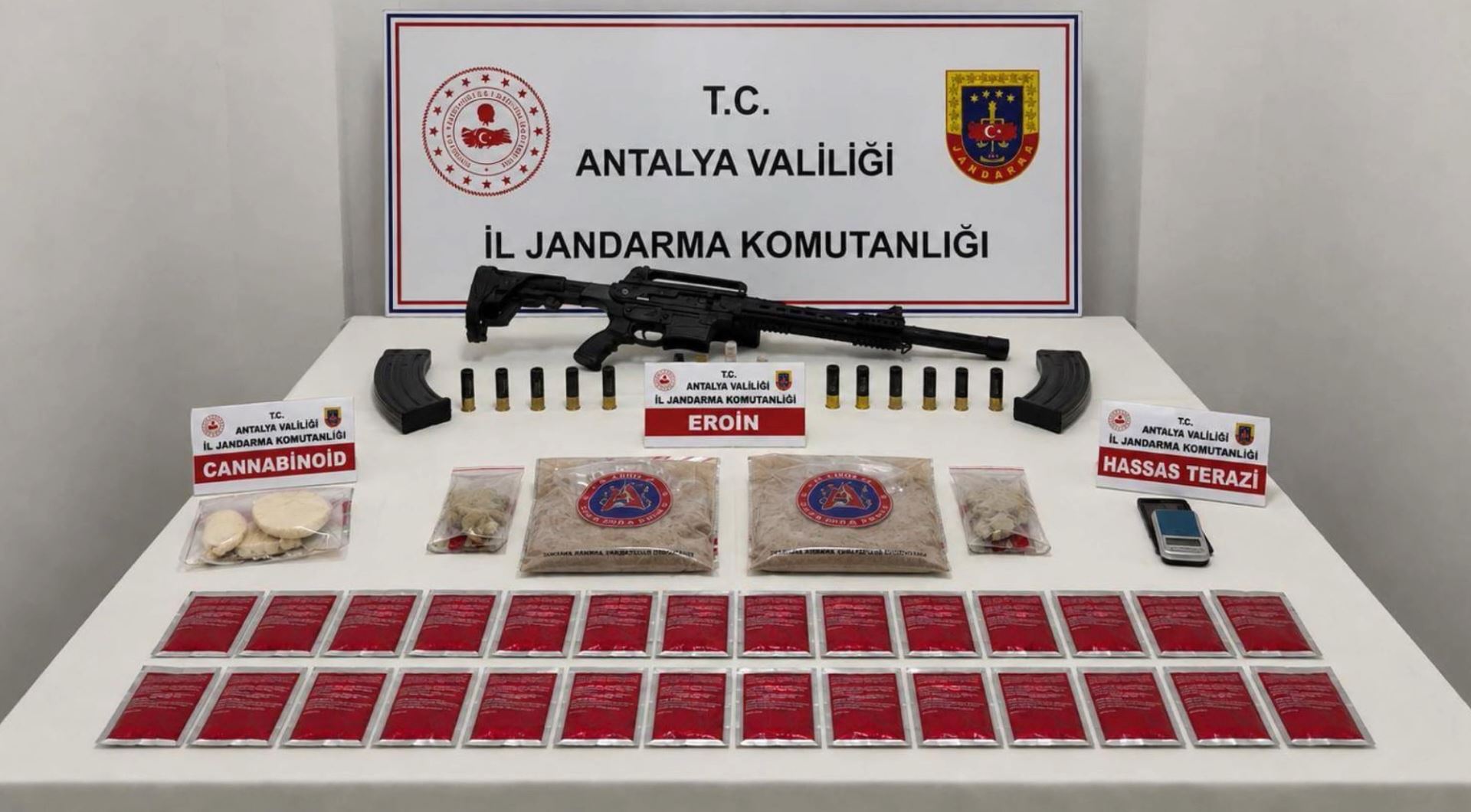 28 İlde Yasa Dışı Kenevir Operasyonu: 69 Tutuklama