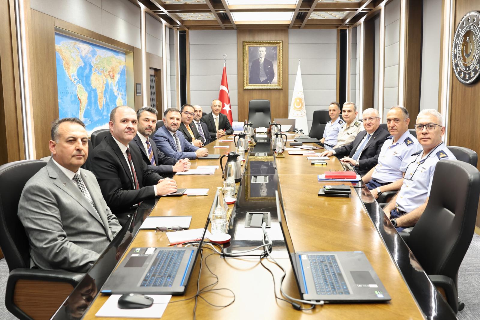Milli Savunma Bakanı Yaşar Güler TUSAŞ Heyetini Kabul Etti