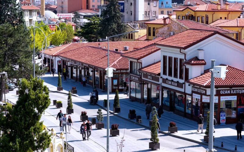 Bakan Kurum: Çorum’un Tarihine Ve Hafızasına Layık Bir Meydan İnşa Ettik