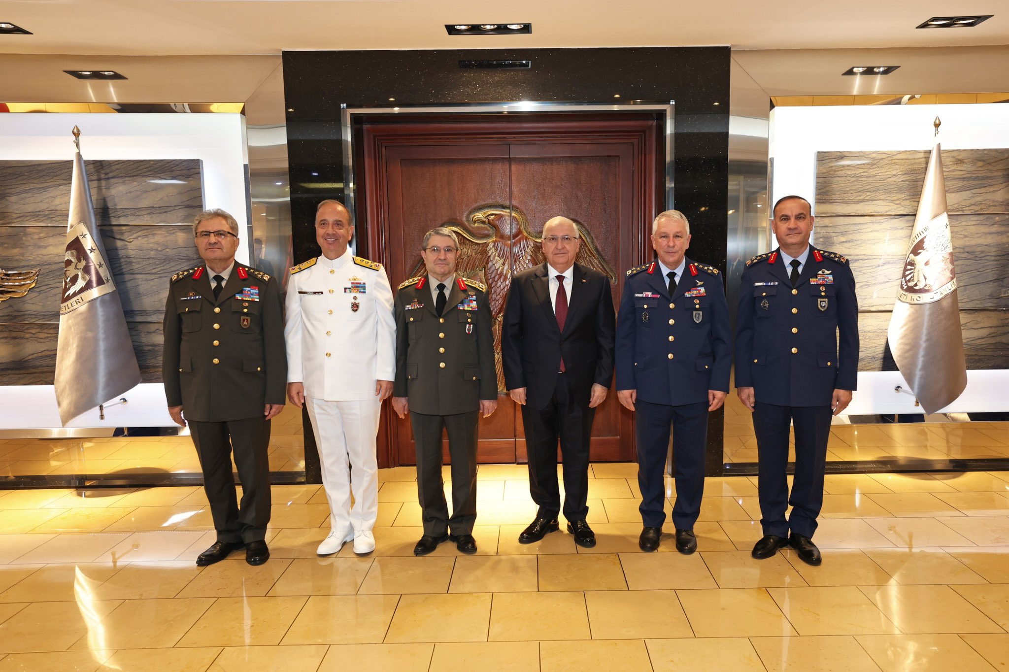 Hava Kuvvetleri Komutanlığında Devir Teslim Töreni Gerçekleşti: Orgeneral Rafet Dalkıran Görevi Devraldı