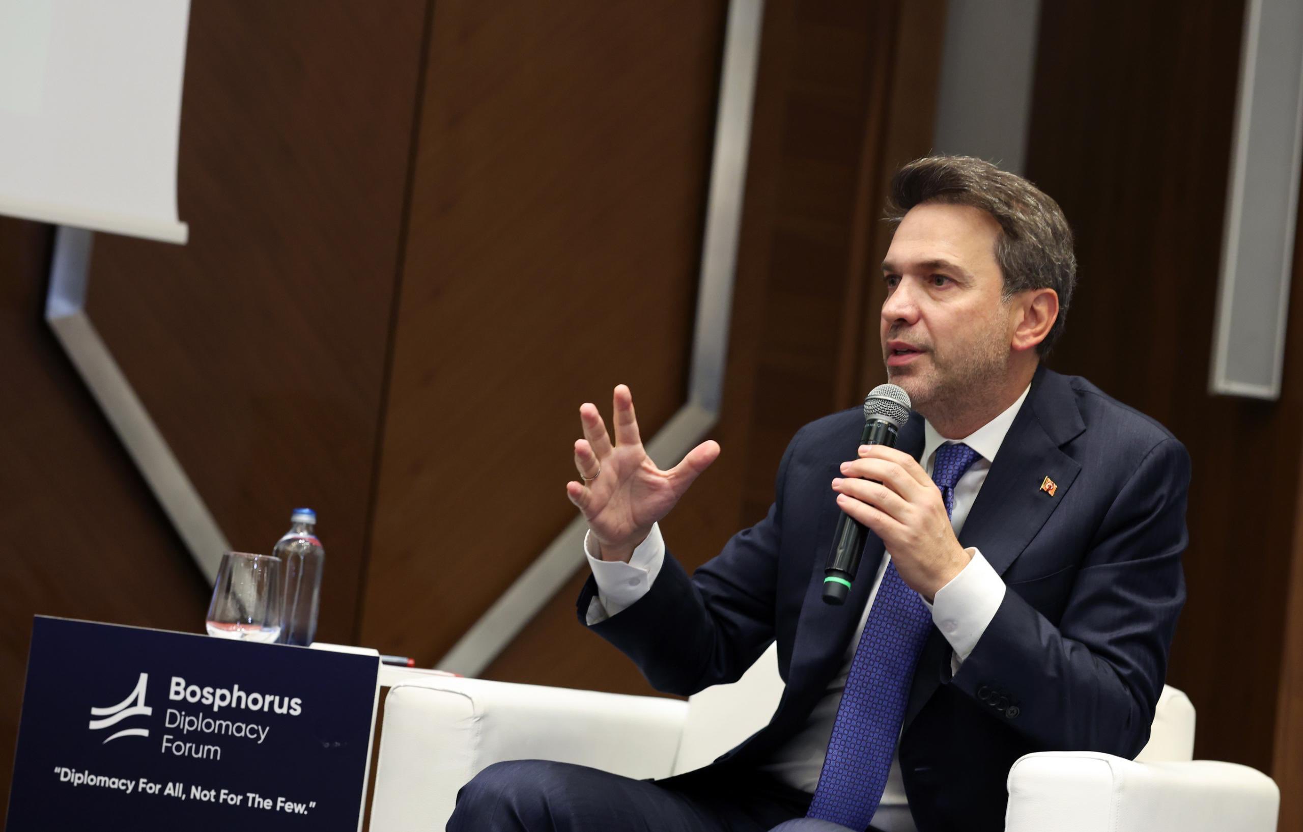 Bakan Bayraktar: “Enerjide Dışa Bağımlılığı Bitirmek Temel Önceliğimiz”
