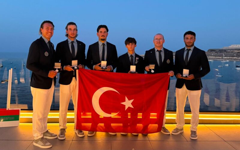 Türkiye Golfte Zirvede: Kadın Milli Takımı Avrupa Şampiyonu, Erkekler İkinci Oldu