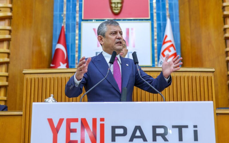Yeni Parti Genel Başkanı Özgür Özel TBMM’de İlk Grup Toplantısında Konuştu