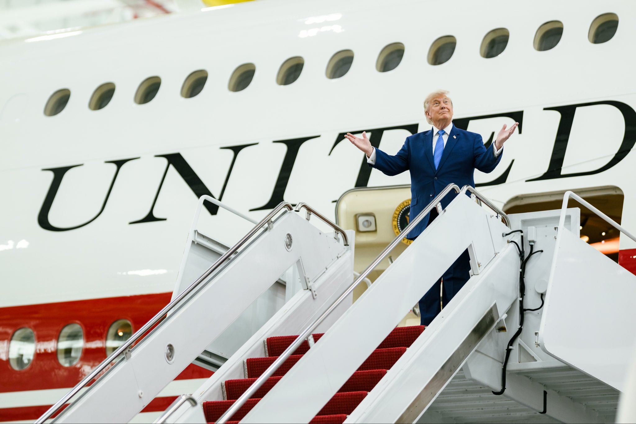 ABD Başkanı Trump’tan Ankara’daki ‘Gizli Uçak Değişimi’ Hakkında Açıklama
