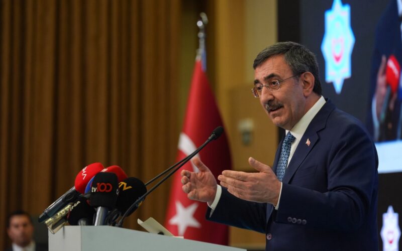 Cevdet Yılmaz: Yıllık Enflasyon Yüzde 31,75 Seviyesine Gerilemiştir