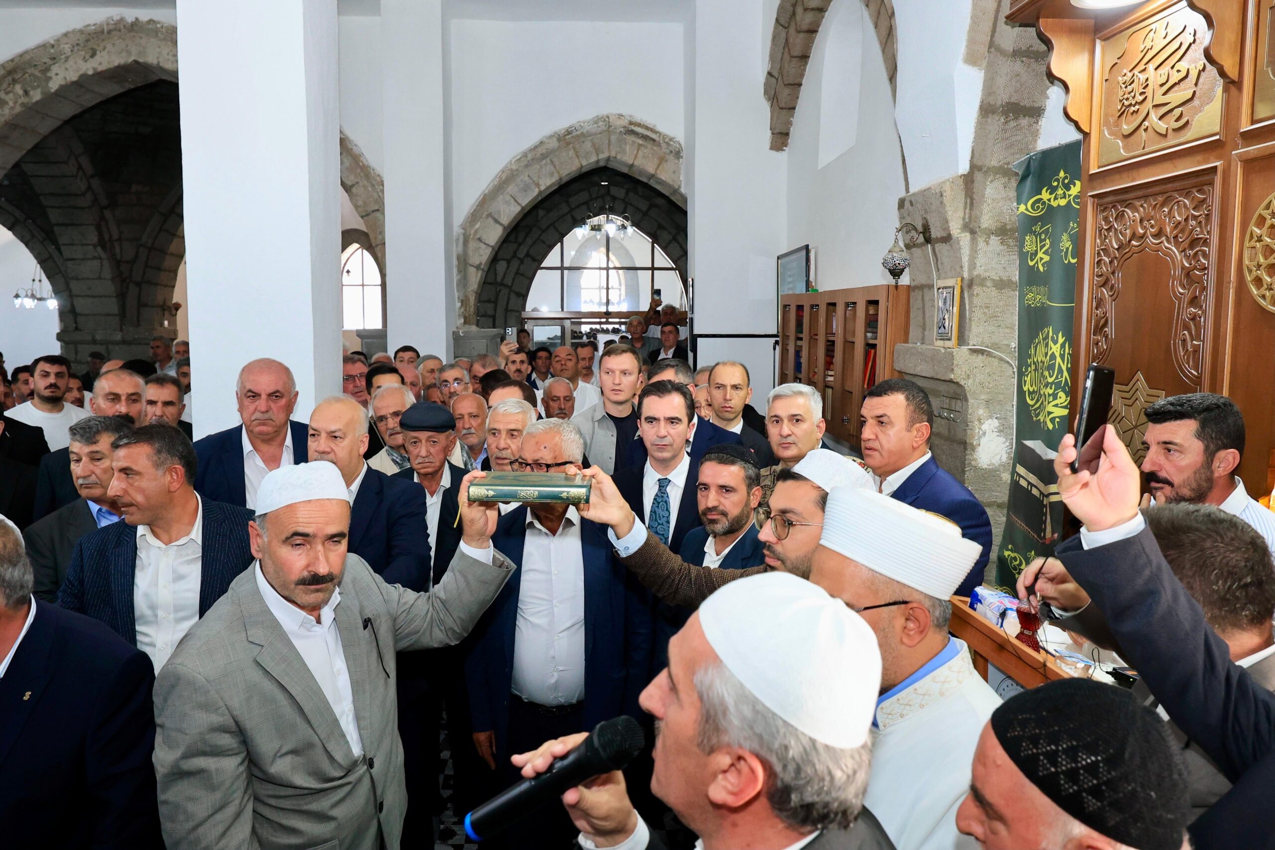 Bitlis’te İki Yıllık Husumet Barışla Sona Erdi: Sürecin Başrolünde Atmanega Aşireti Lideri Hasan Açık Vardı