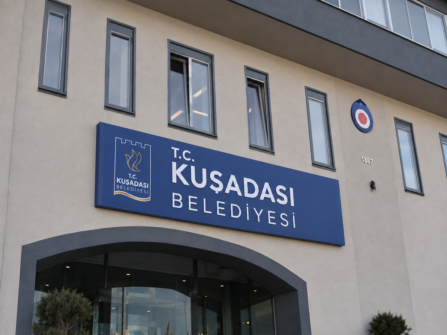 Kuşadası Belediyesi Bağlantılı Rüşvet Operasyonu: 15 Gözaltı